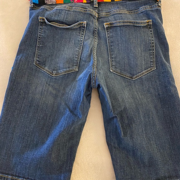 ♥️ Banana Republic Denim Shorts Size 6 With Bonus Boho Belt - Picture 6 of 8